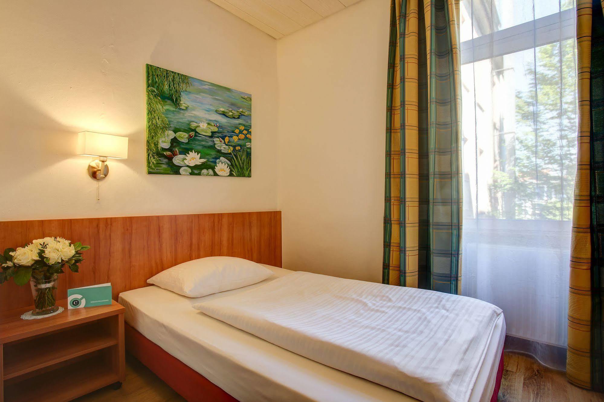 Trip Blankenburg Hotel 3*